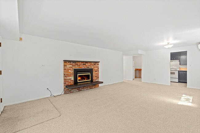 Photo - 5044 Sand Point Way NE
