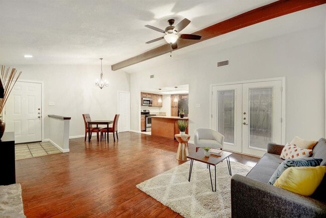 Photo - 8504 Mesa Dr