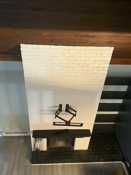 Photo - 3325 Beacon St