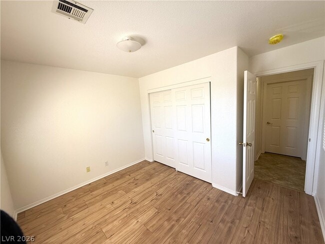 Photo - 448 Comstock Ave