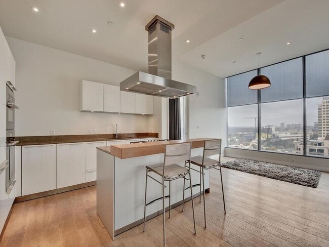 Photo - 210 Lavaca St Unit 1810