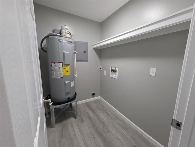 Photo - 3066 Baycrescent Dr