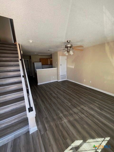 Building Photo - 402 S 40th St