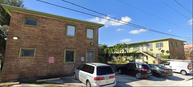 Photo - 600 SW 9th Ave