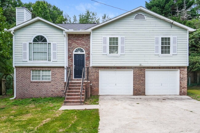 Building Photo - 3221 Jessica Dr