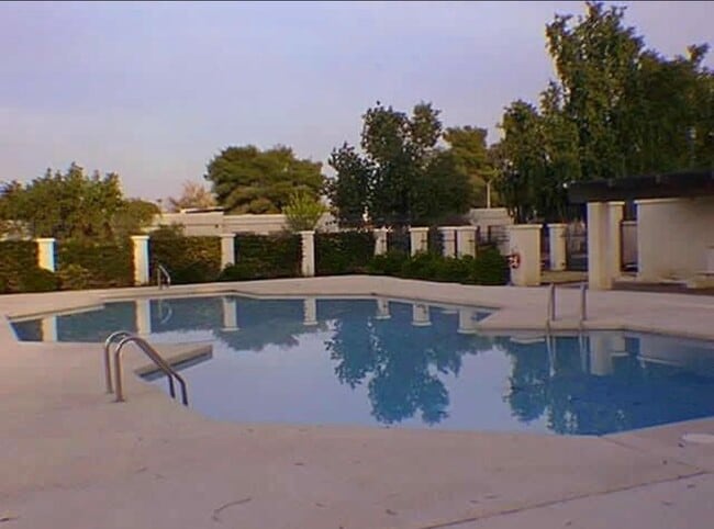 Photo - 2240 W Carson Dr