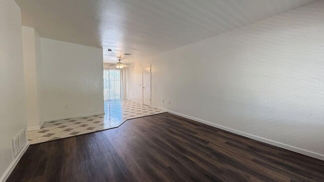 Photo - 539 Hidalgo Ave