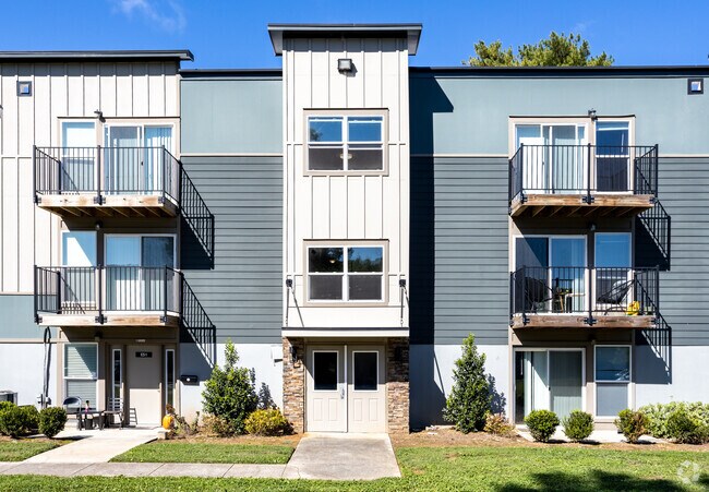 Building Photo - Ascent at Signal Mountain Rental