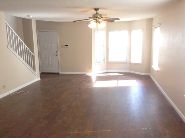 Photo - 2810 Redrock Trail