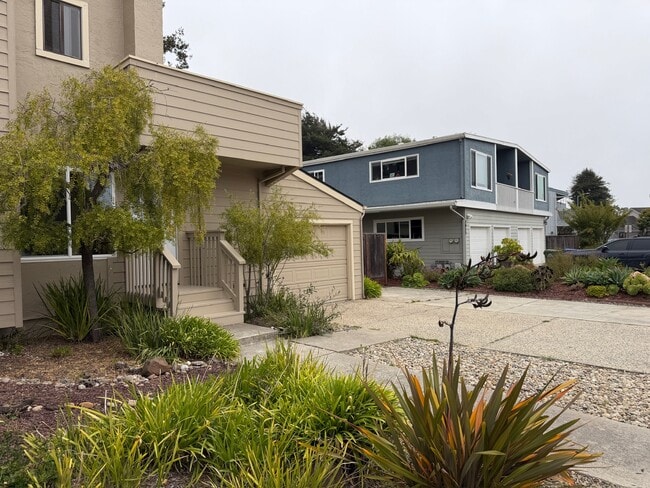 Photo - 2069 Dolphin Dr