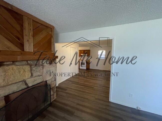 Photo - IDEAL LOCATION! 3-Bed, 2-Bath Home with 2-Car Garage in Kickapoo School District!