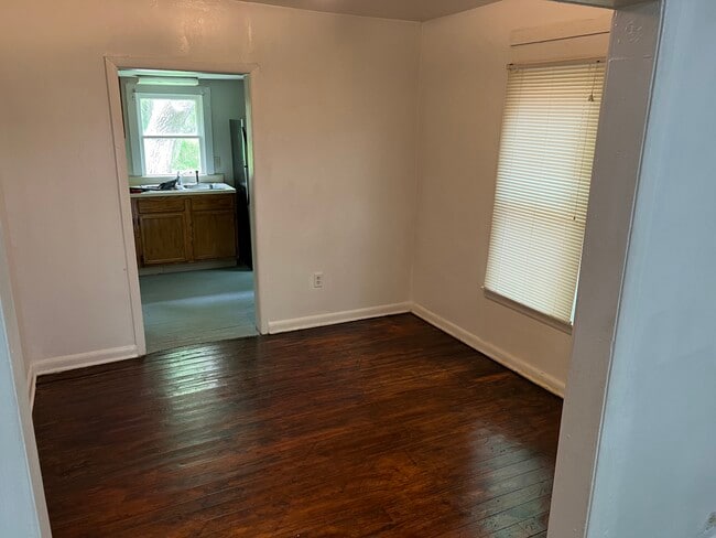 Sala de estar - 3570 Allandale Ln