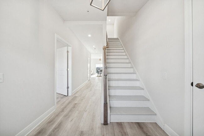 Photo - 2213 Lebanon Dr