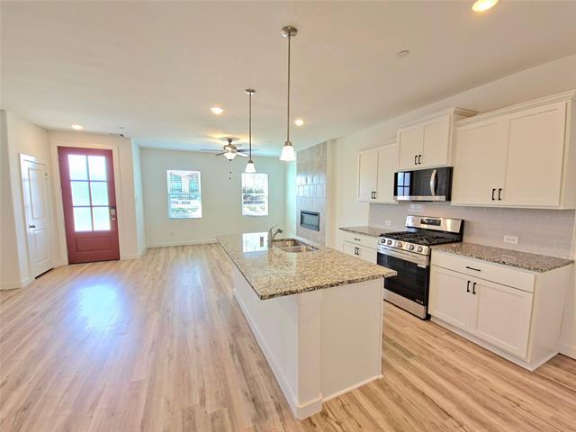 Photo - 1516 Solterra Blvd