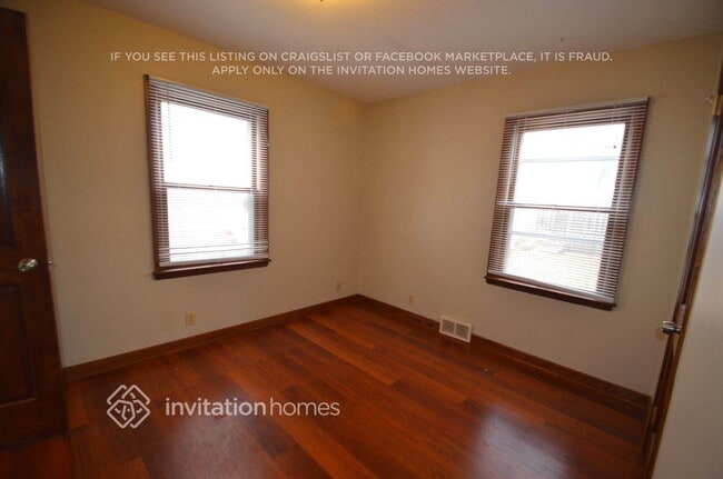 Photo - 5753 27th Ave S