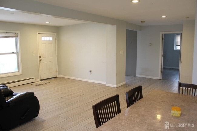 Photo - 899 Green St Unit 1st