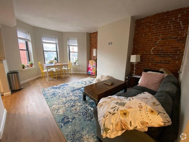 Building Photo - 54 Gainsborough St Unit 3 Rental