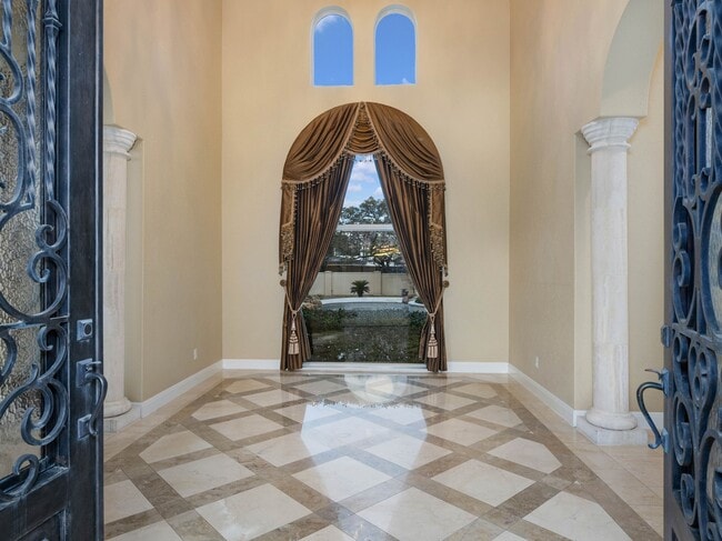 Photo - 202 Wellesley Loop