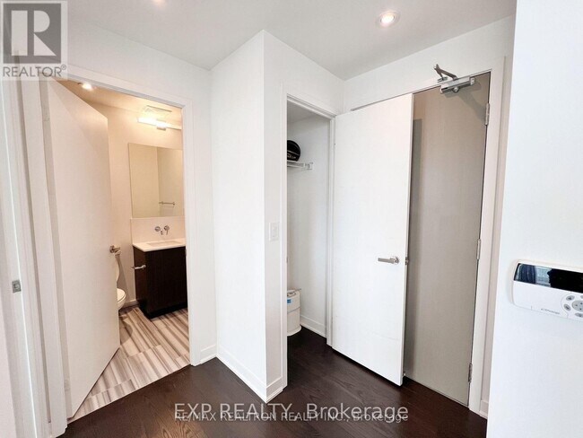 Photo - 100 Harbour St Unit 6302
