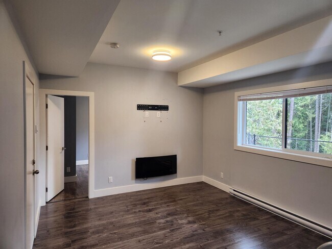 Photo - 1156 Nature Park Pl