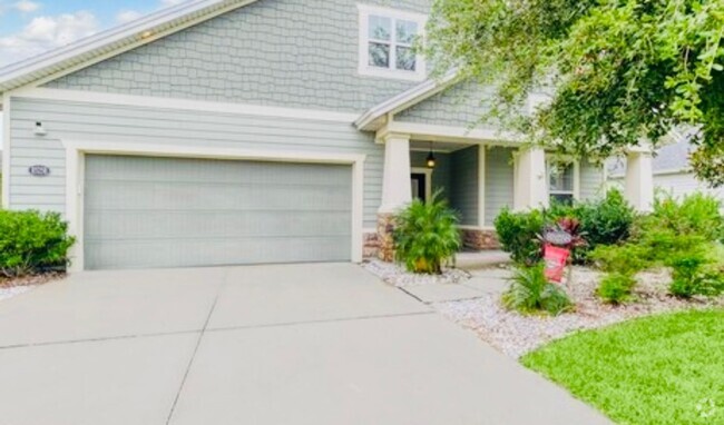 Building Photo - Spacious 4BR House in Fernandina Beach