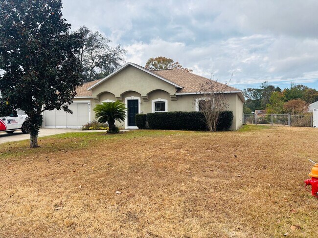 Photo - Charming 3 Bed 2 Bath House W/ Solar Panels