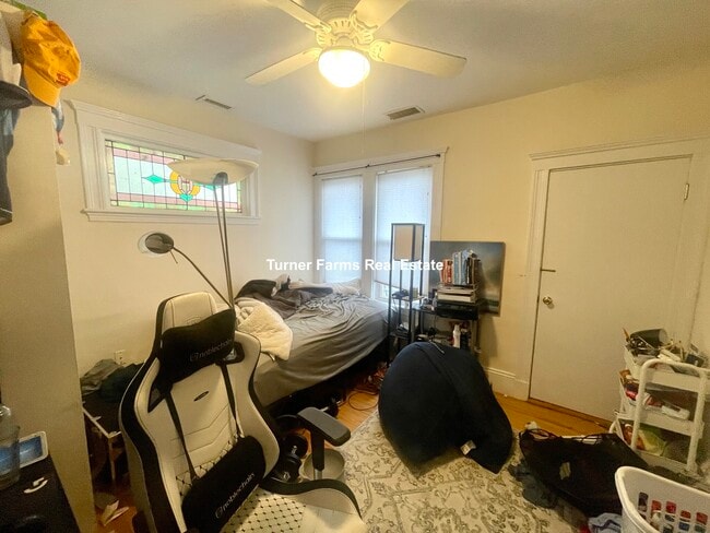 Photo - 207 Boston Ave Unidad A