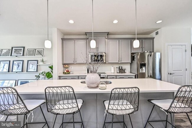 Photo - 13821 Litespeed Way