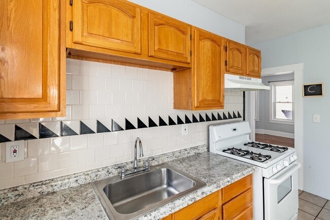 Photo - 15 Groom St Unit 3