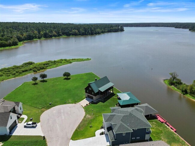 Photo - 86 Cypress Bend