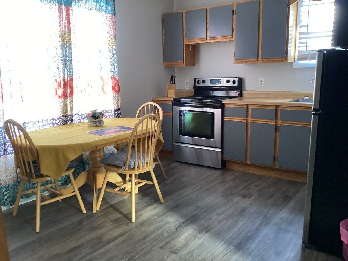 Photo - 155 Middleton Ave