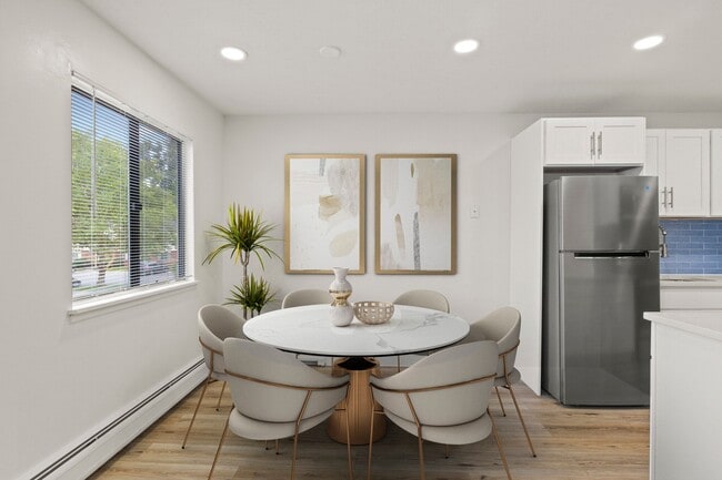 Dining Area-Upgraded