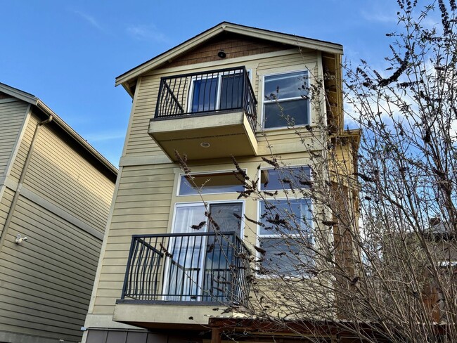 Photo - Central District Townhome