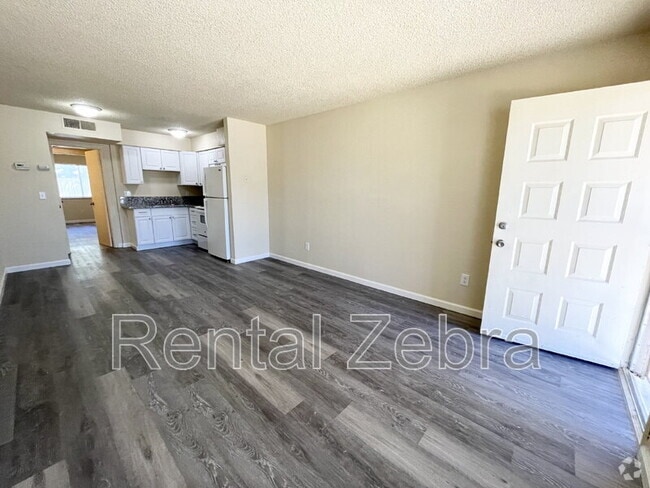 Building Photo - 1183 Kelso St Rental