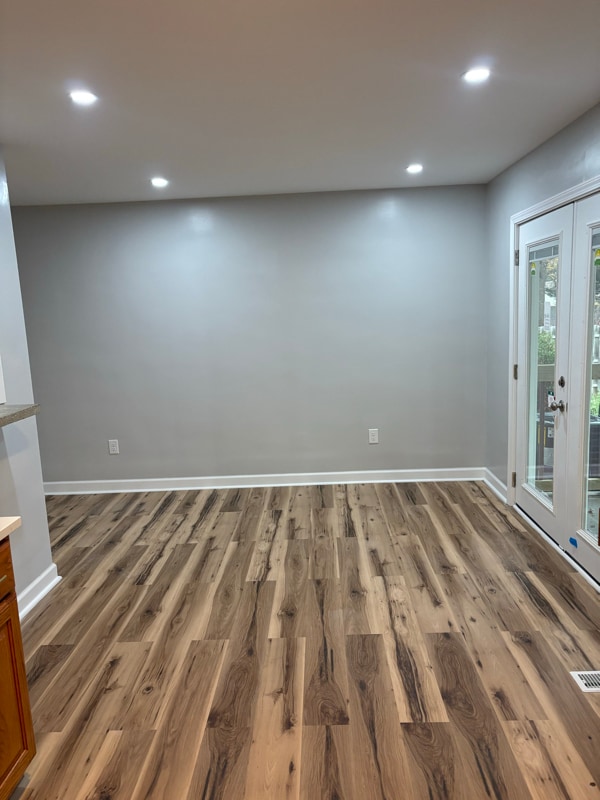 Photo - 1282 Lawndale Rd