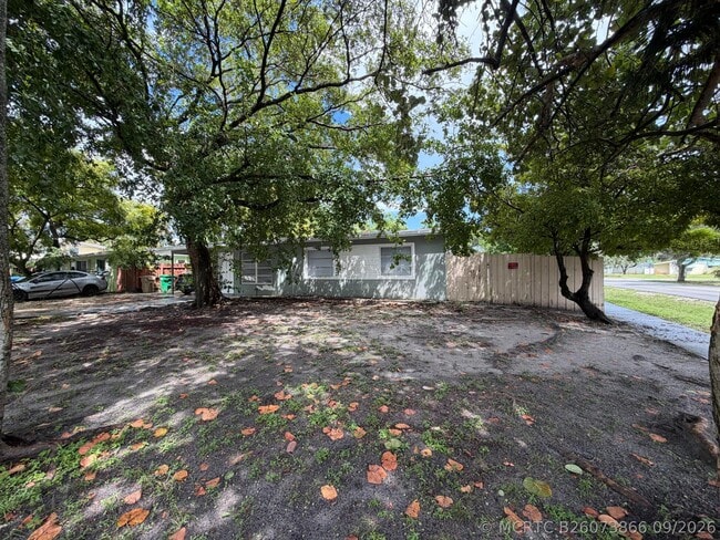 Photo - 3820 SW 61st Ave
