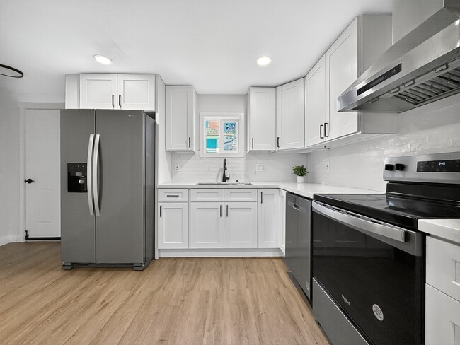 Photo - 8441 47th Ave S