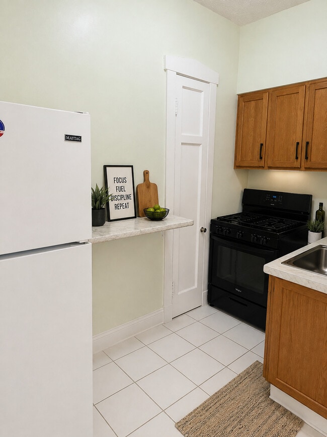Photo - 5136 S Kimbark Ave