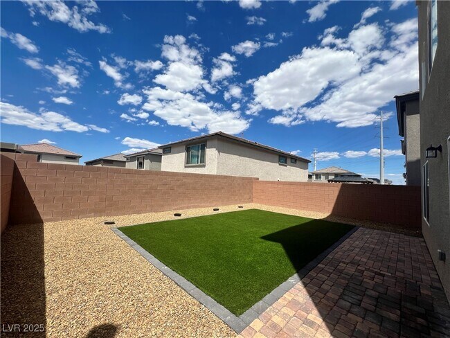 Photo - 5872 Aurora Gold Ave House