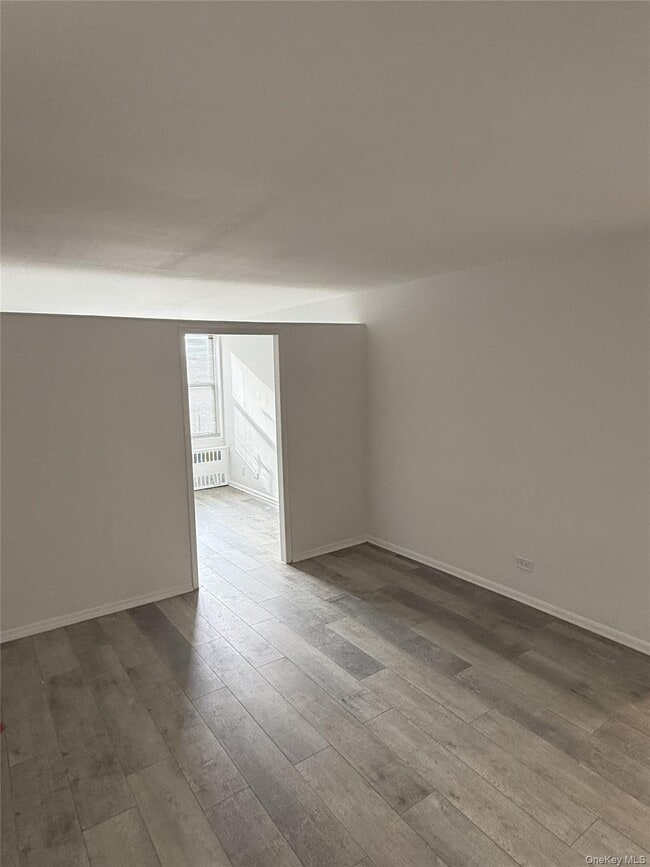 Photo - 83-30 Vietor Ave Unit 727