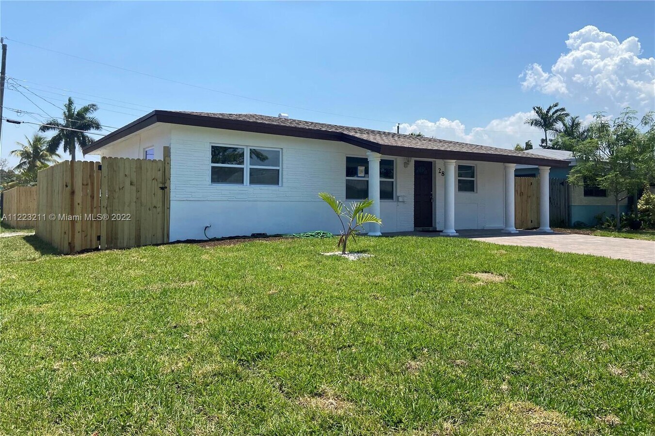 Photo - 280 NE 43rd Ct