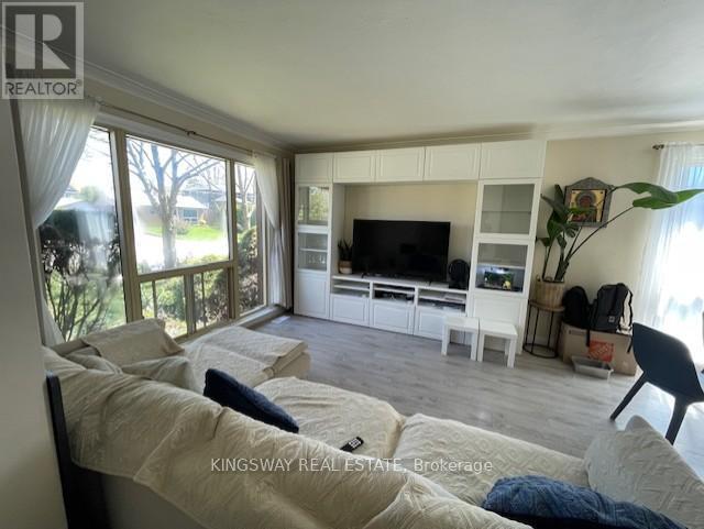 Photo - 478 Wedgewood Dr