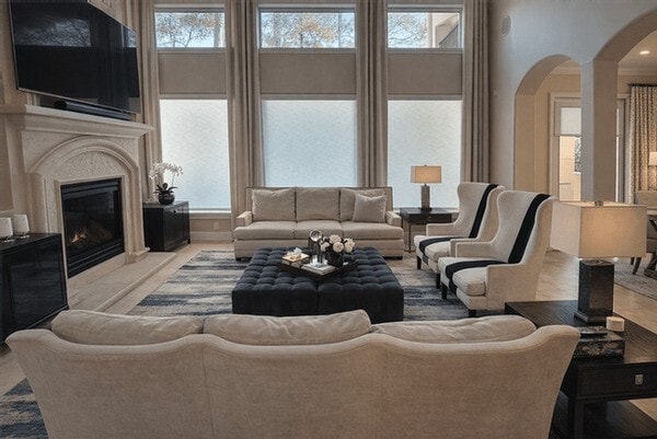 Photo - 43 W Loftwood Cir