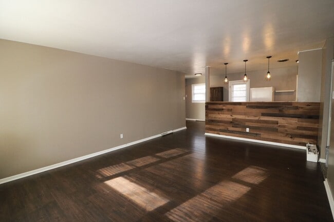 Photo - Awesome 4 bedroom home located just a shor...