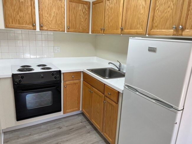 Photo - Kentfield Apartments