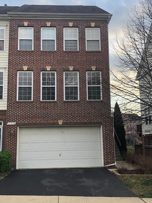 Photo - 11536 Cavalier Landing Ct Townhome