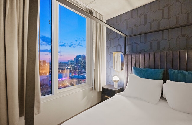 Photo - Placemakr Premier SoBro