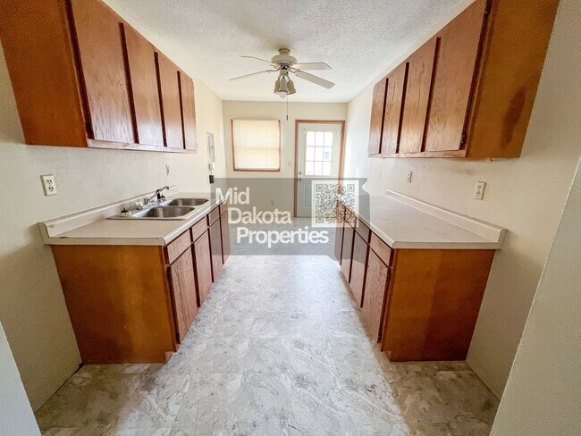 Photo - 813 N Sanborn-1 bedroom house with large two car garage