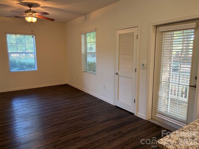 Photo - 17905 Delmas Dr Unit 106