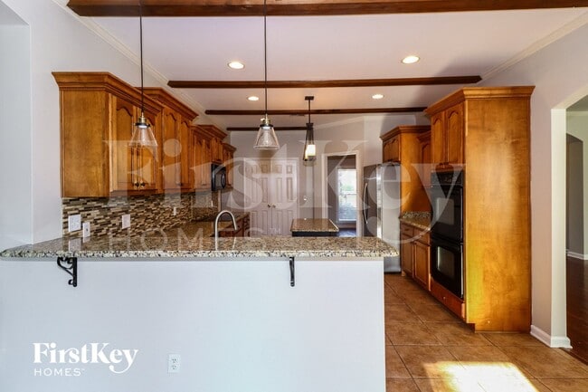 Photo - 1323 Crossmont Cove